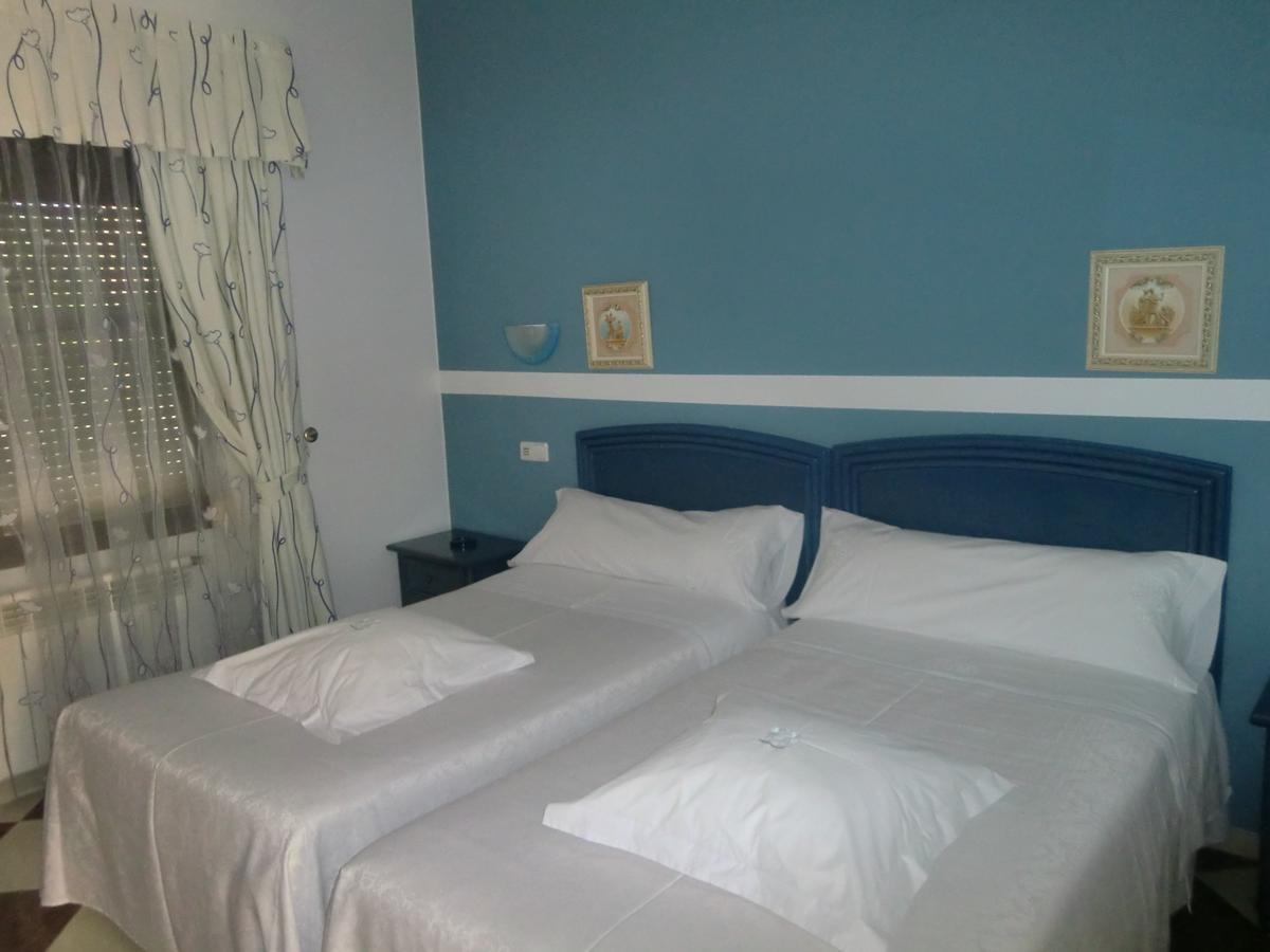 Hotel Gasaqui Ayelo de Malferit Rum bild