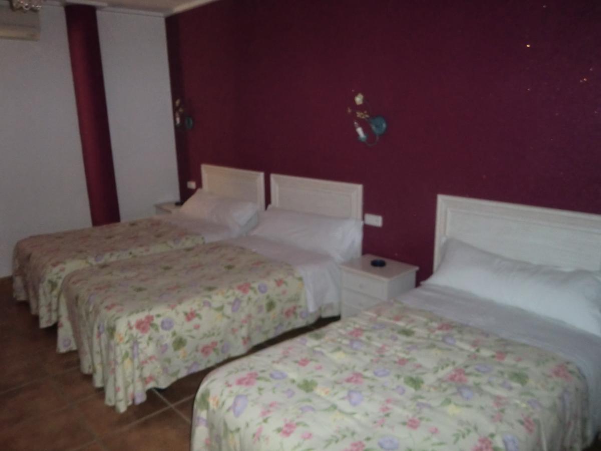 Hotel Gasaqui Ayelo de Malferit Rum bild