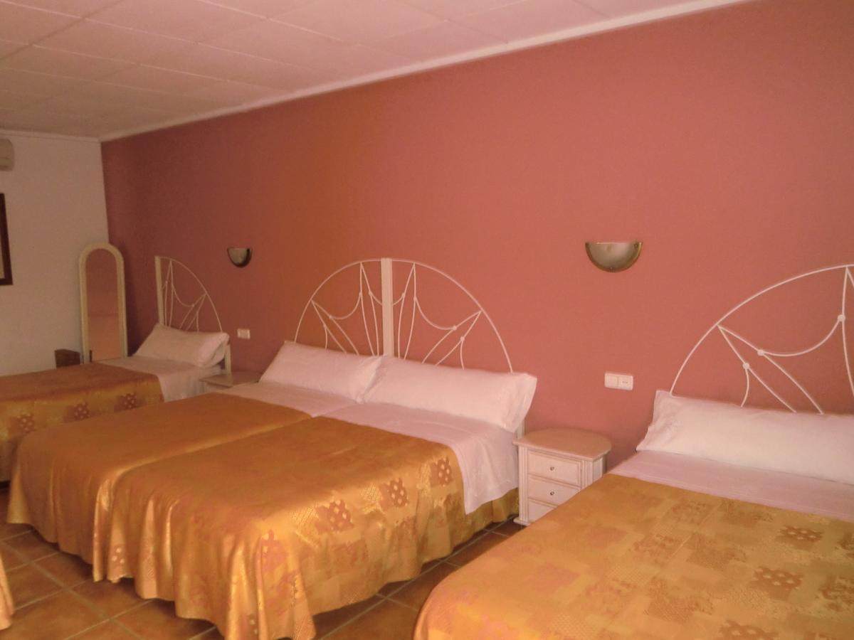 Hotel Gasaqui Ayelo de Malferit Rum bild